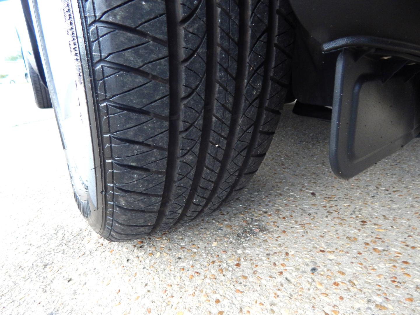 2013 Charcoal /Charcoal Kia Sportage LX (KNDPB3A28D7) with an 2.4L L4 DOHC 16V engine, Automatic transmission, located at 3120 W Tennessee St, Tallahassee, FL, 32304-1002, (850) 575-6702, 30.458841, -84.349648 - Used Car Supermarket is proud to present you with this loaded immaculate 2013 Kia Sportage LX. Used Car Supermarket prides itself in offering you the finest pre-owned vehicle in Tallahassee. Used Car Supermarket has been locally family owned and operated for over 50 years. Our Sportage LX has been s- Photo#7