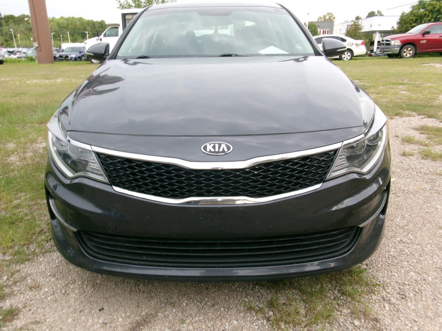 2018 Charcoal /Gray KIA Optima LX LX (KNAGTUL39J5) with an 2.4L L4 DOHC 16V engine, Automatic transmission, located at 3120 W Tennessee St, Tallahassee, FL, 32304-1002, (850) 575-6702, 30.458841, -84.349648 - Used Car Supermarket is proud to present you with this loaded immaculate 2018 Kia Optima LX. Used Car Supermarket prides itself in offering you the finest pre-owned vehicle in Tallahassee. Used Car Supermarket has been locally family owned and operated for over 50 years. Our Optima LX has been servi- Photo#1