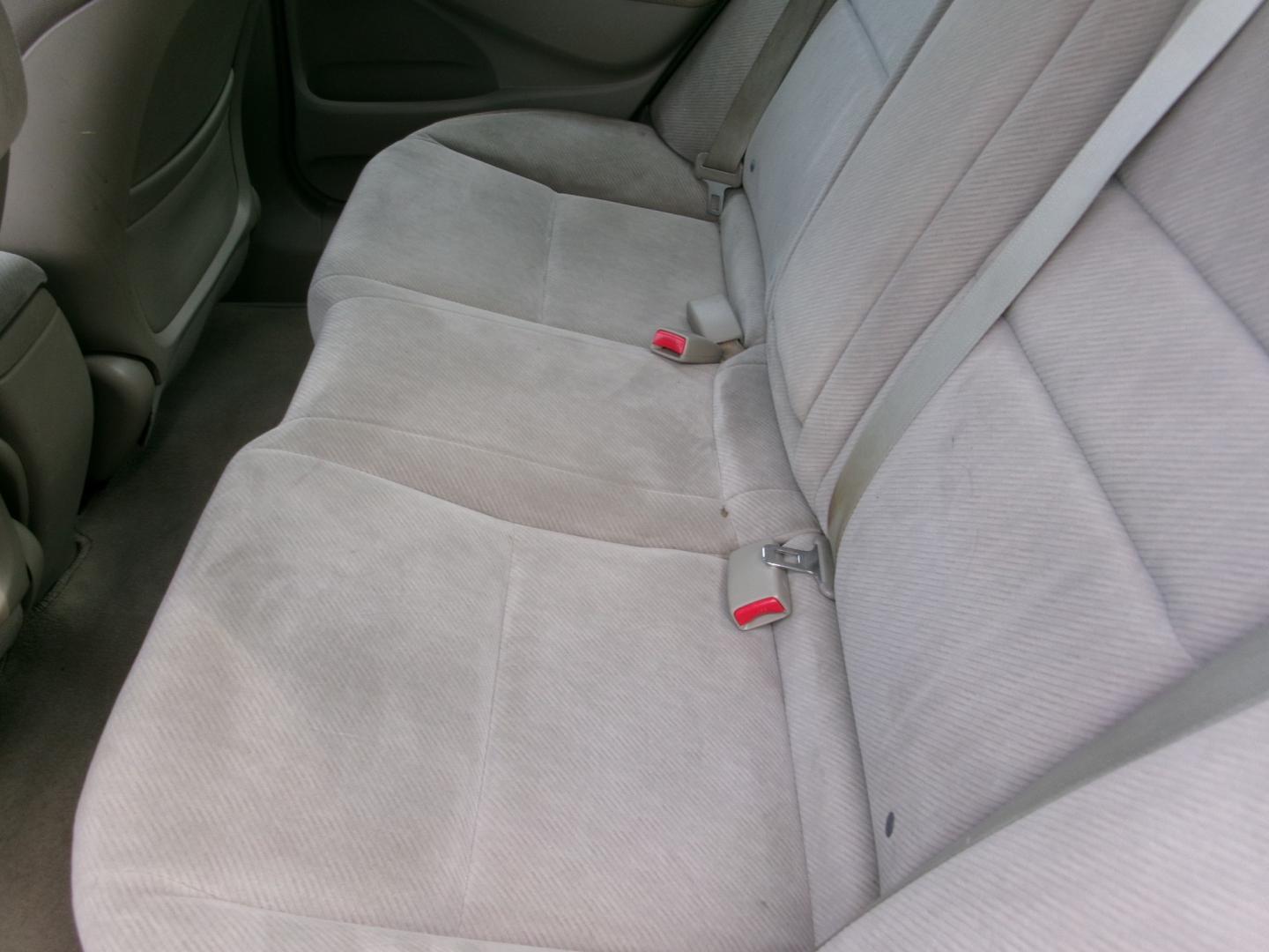 2010 Charcoal /Gray Honda Civic EX Sedan (19XFA1F86AE) with an 1.8L L4 SOHC 16V engine, Automatic transmission, located at 3120 W Tennessee St, Tallahassee, FL, 32304-1002, (850) 575-6702, 30.458841, -84.349648 - Used Car Supermarket is proud to present you with this loaded immaculate 2010 Honda Civic Sedan EX with low miles. Used Car Supermarket prides itself in offering you the finest pre-owned vehicle in Tallahassee. Used Car Supermarket has been locally family owned and operated for over 50 years. Our Ci- Photo#8