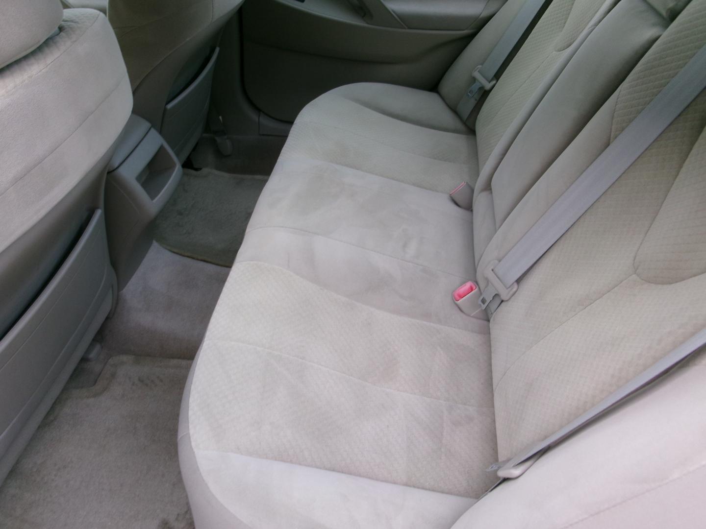 2007 Red /Tan Toyota Camry LE V6 (4T1BK46K17U) with an 3.5L V6 DOHC 24V engine, Automatic transmission, located at 3120 W Tennessee St, Tallahassee, FL, 32304-1002, (850) 575-6702, 30.458841, -84.349648 - Used Car Supermarket is proud to present you with this loaded immaculate 2007 Toyota Camry LE V6 with low miles. Used Car Supermarket prides itself in offering you the finest pre-owned vehicle in Tallahassee. Used Car Supermarket has been locally family owned and operated for over 50 years. Our Camr- Photo#7