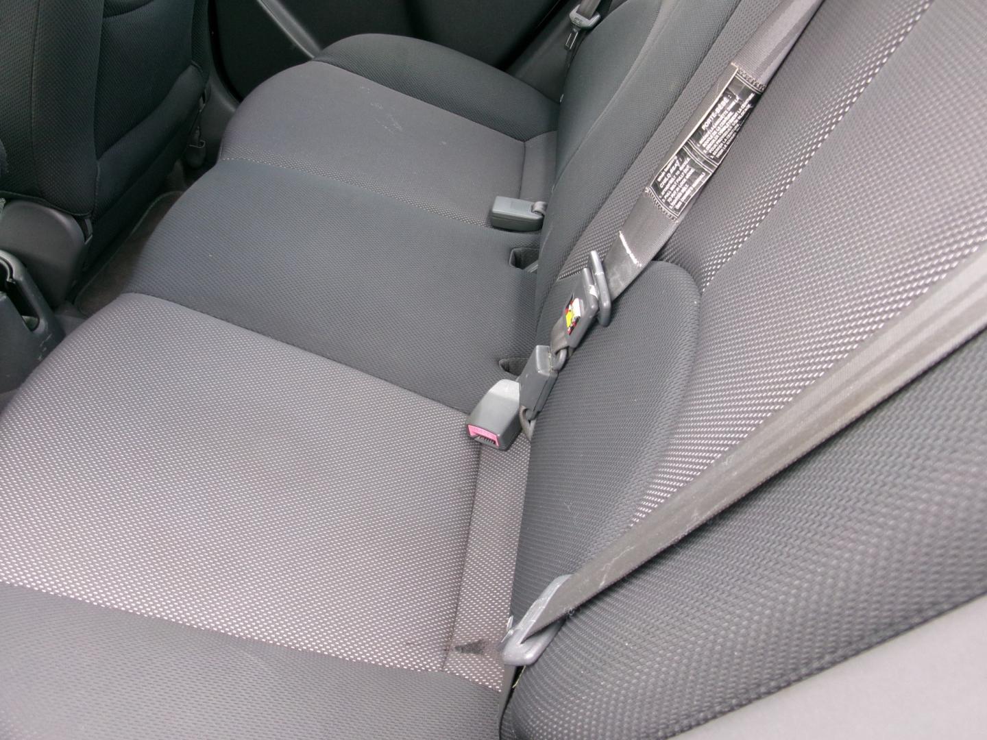 2007 Silver Metallic /Gray Kia Rio Base (KNADE123876) with an 1.6L L4 DOHC 16V engine, Automatic transmission, located at 3120 W Tennessee St, Tallahassee, FL, 32304-1002, (850) 575-6702, 30.458841, -84.349648 - Used Car Supermarket is proud to present you with this loaded immaculate 2007 Kia Rio Sedan with low miles. Used Car Supermarket prides itself in offering you the finest pre-owned vehicle in Tallahassee. Used Car Supermarket has been locally family owned and operated for over 50 years. Our Rio Sedan- Photo#6