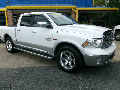 2016 RAM 1500 Laramie Crew Cab SWB 4WD Ecodiesel